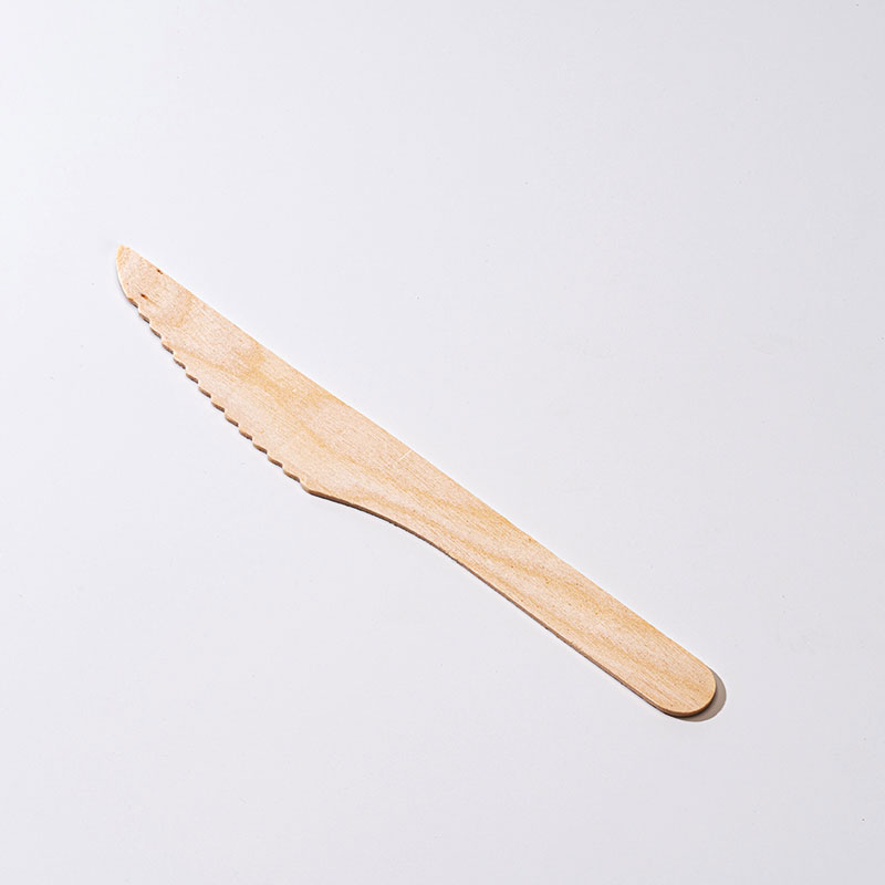 چاقوی چوبی